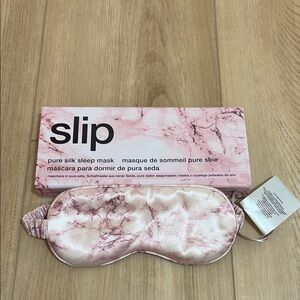 NWT Slip Pure Silk Sleep Mask Pink